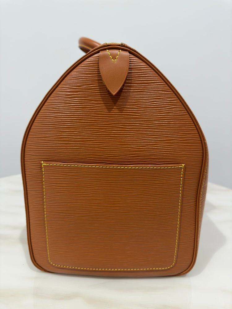 Louis Vuitton - EPI KEEPAL RANK A