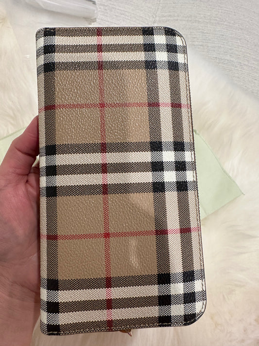 Burberry Long Zippy Wallet
